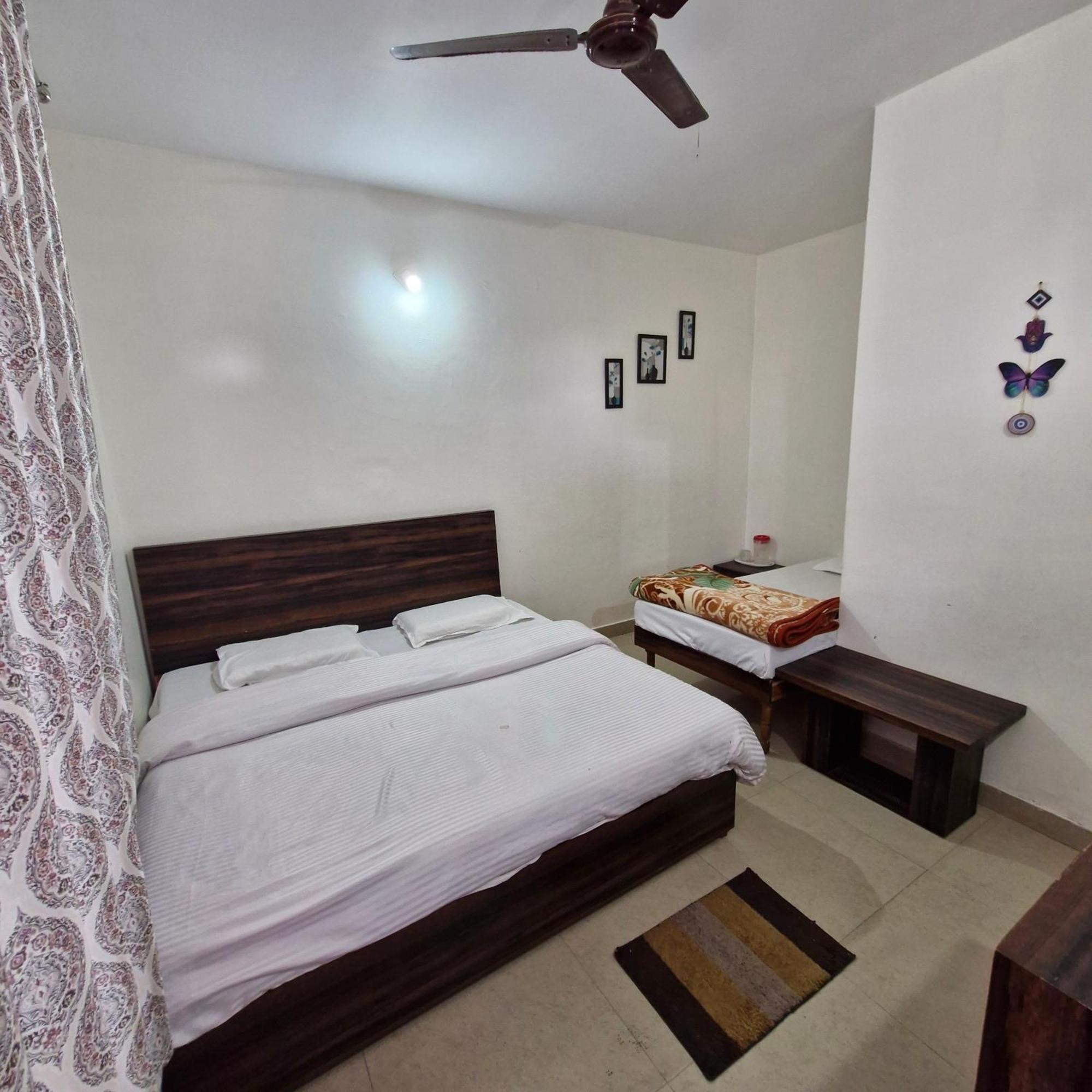 Saatvik Homestay Катра Экстерьер фото