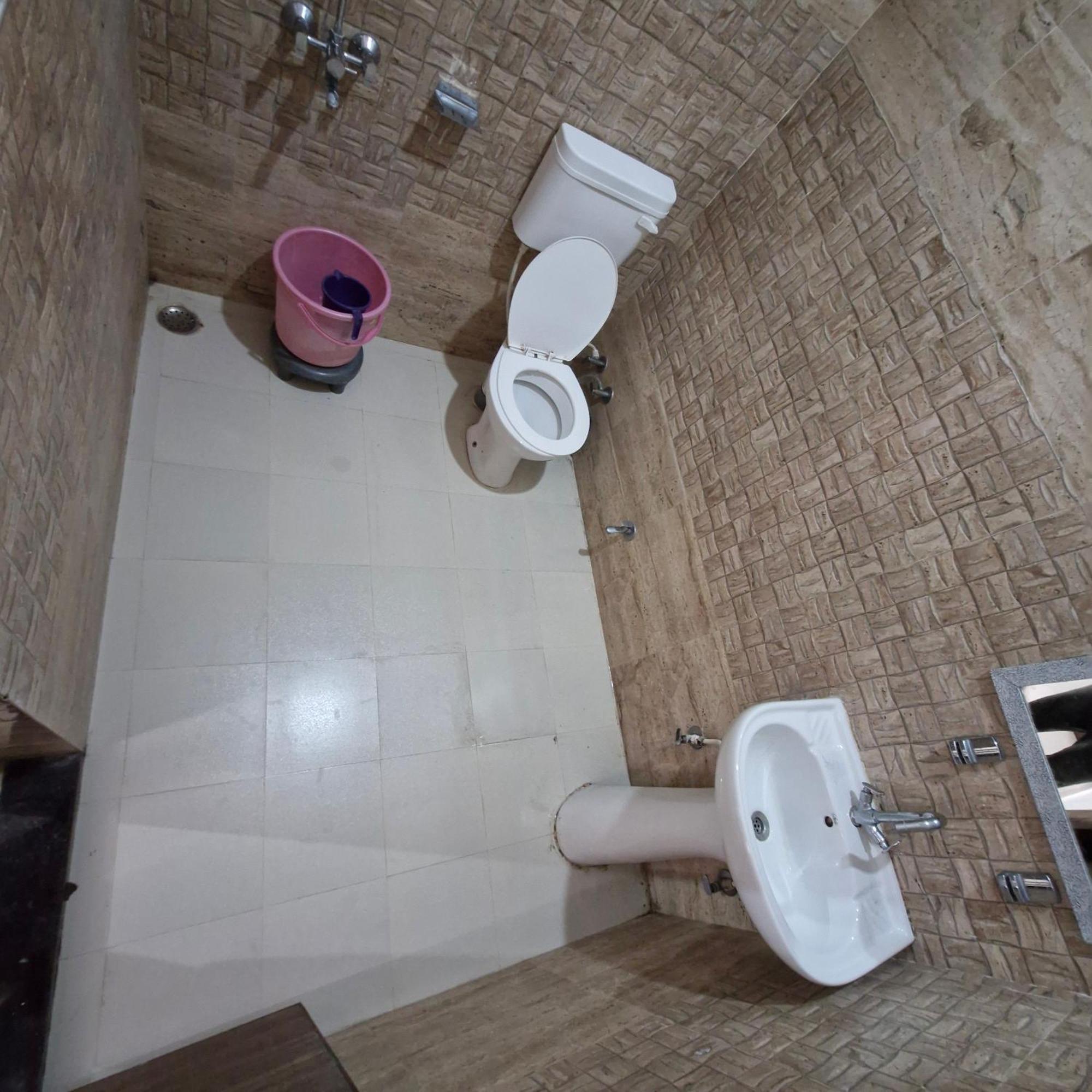 Saatvik Homestay Катра Экстерьер фото